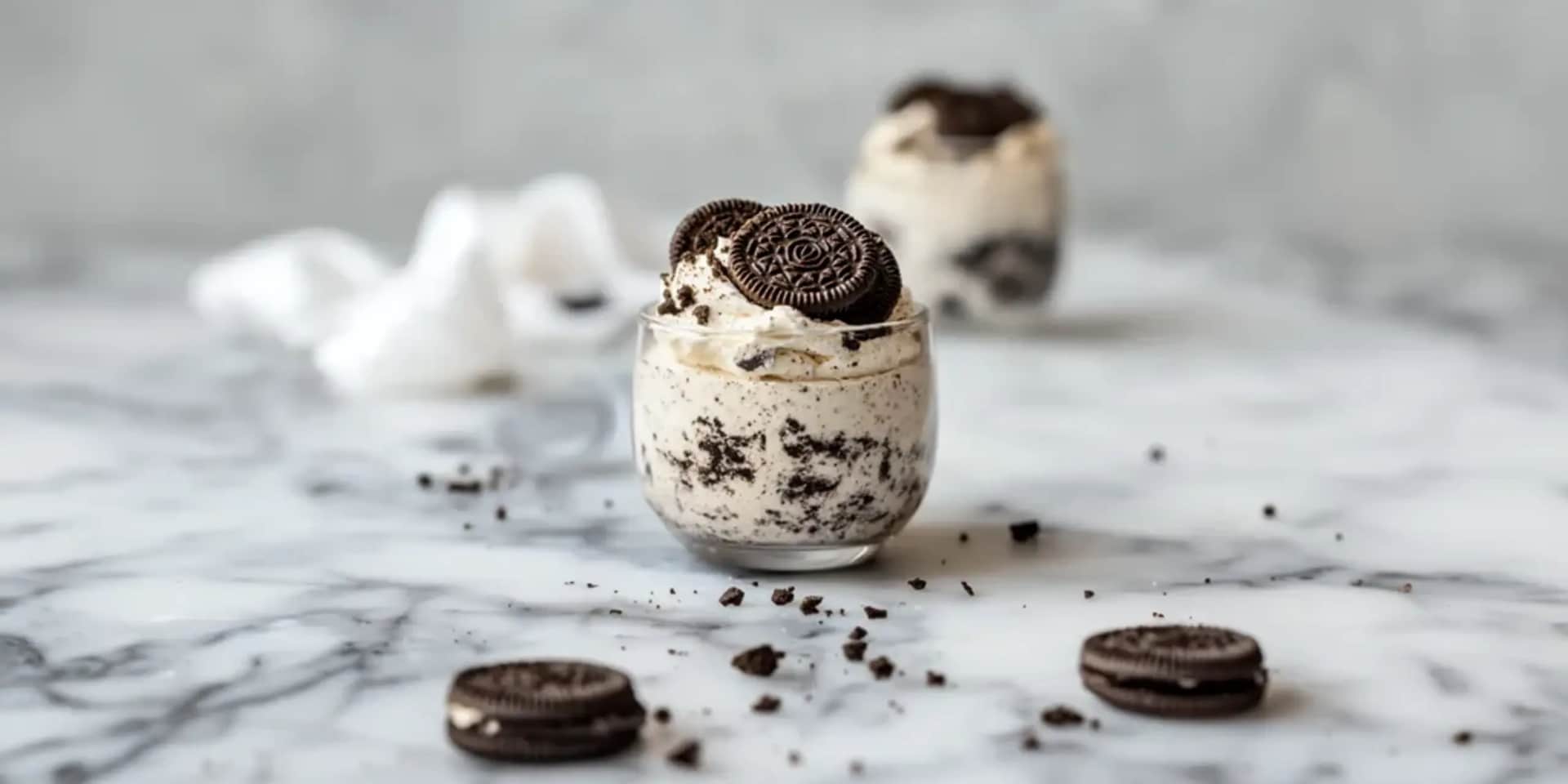 Oreo-White-Chocolate-Dessert mit Skyr