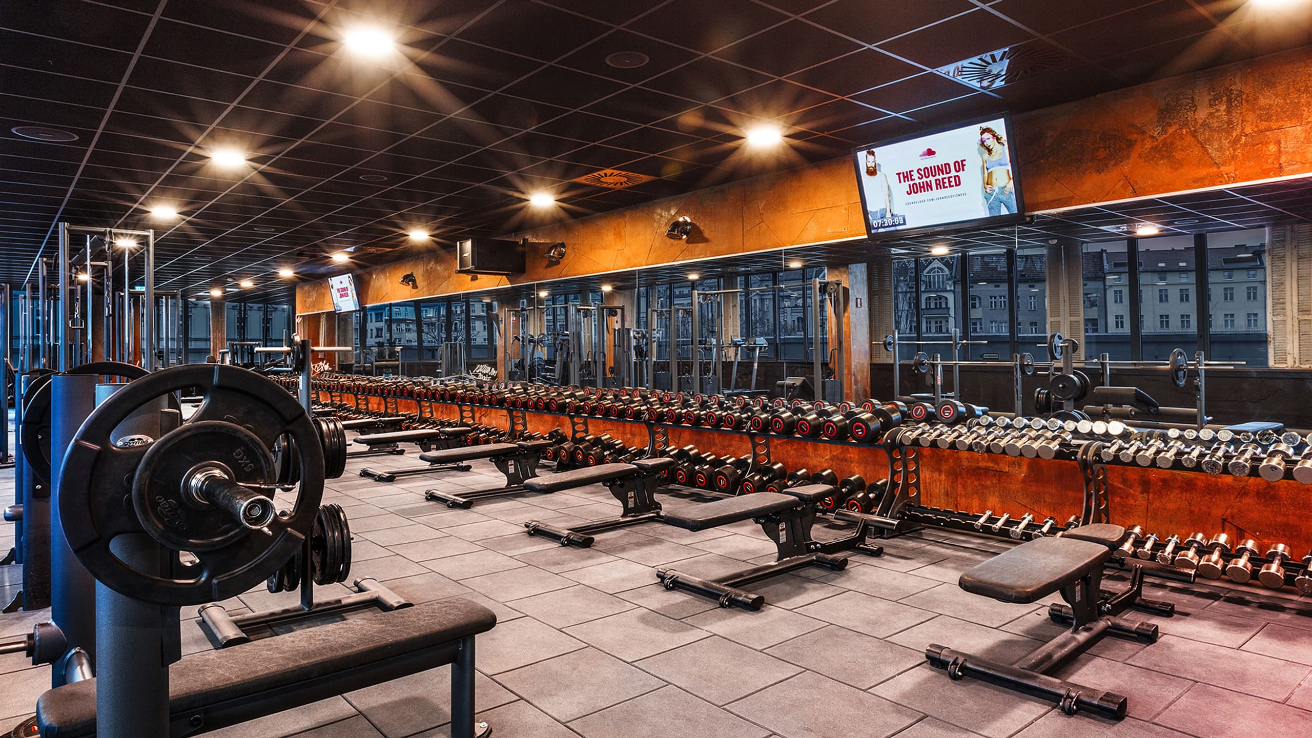 John Reed Fitness Fitnessstudio