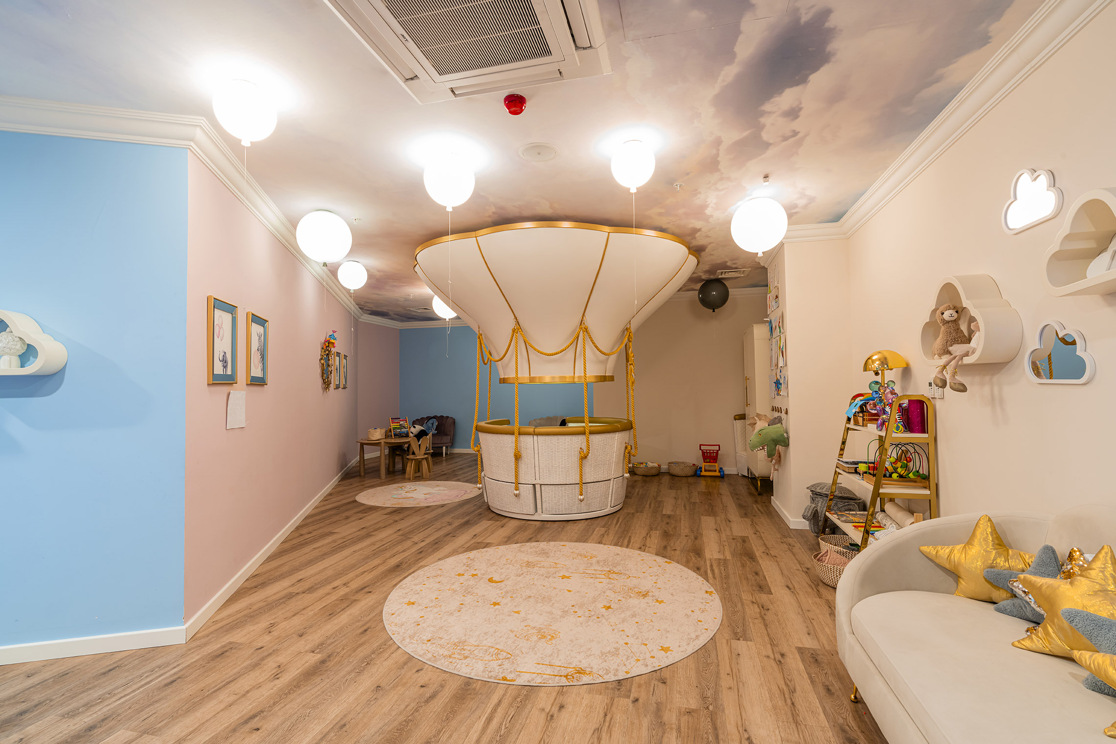 John Reed Fitnessstudio Istanbul Kinderbetreuung