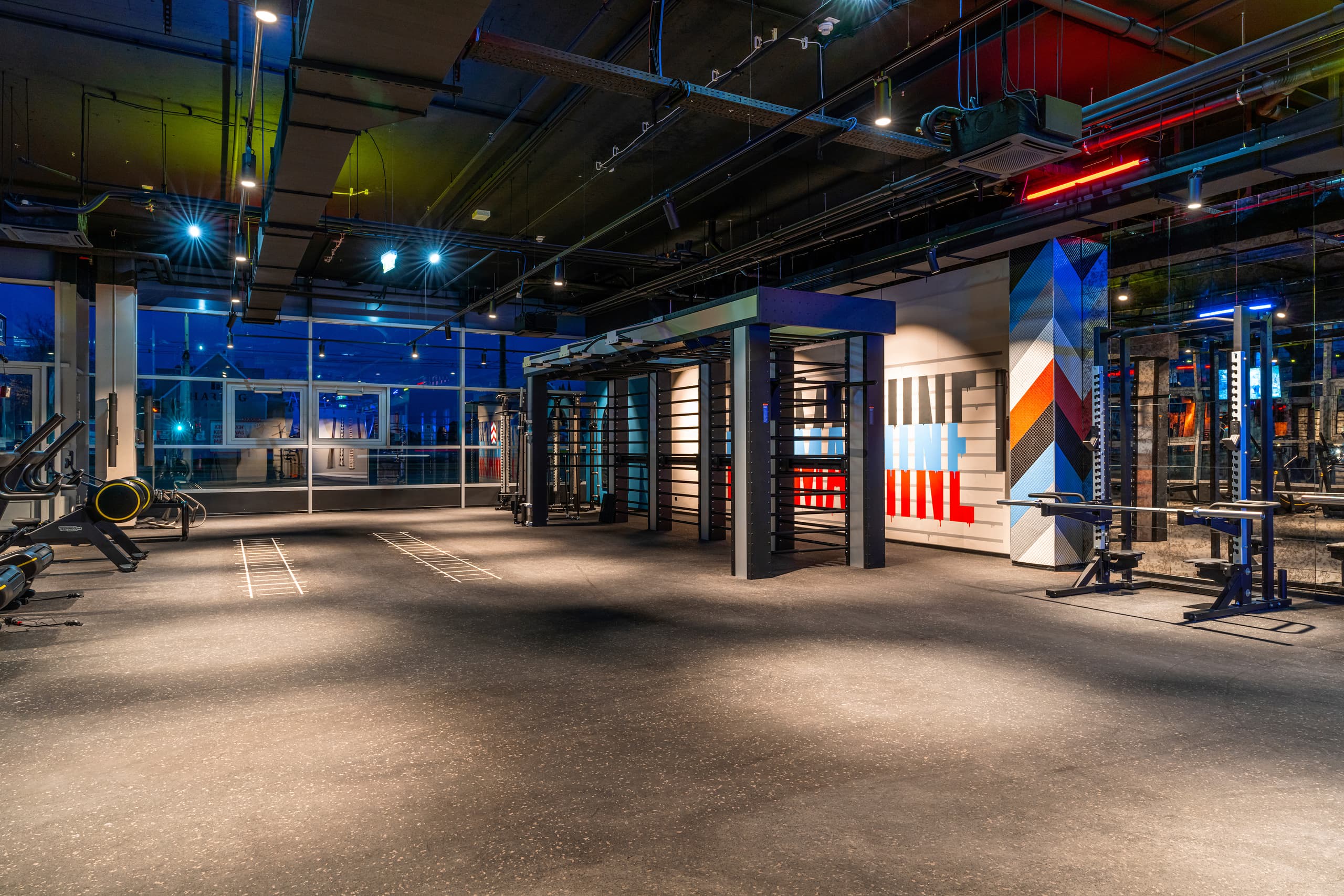 John Reed Fitnessstudio Vienna Functional Area