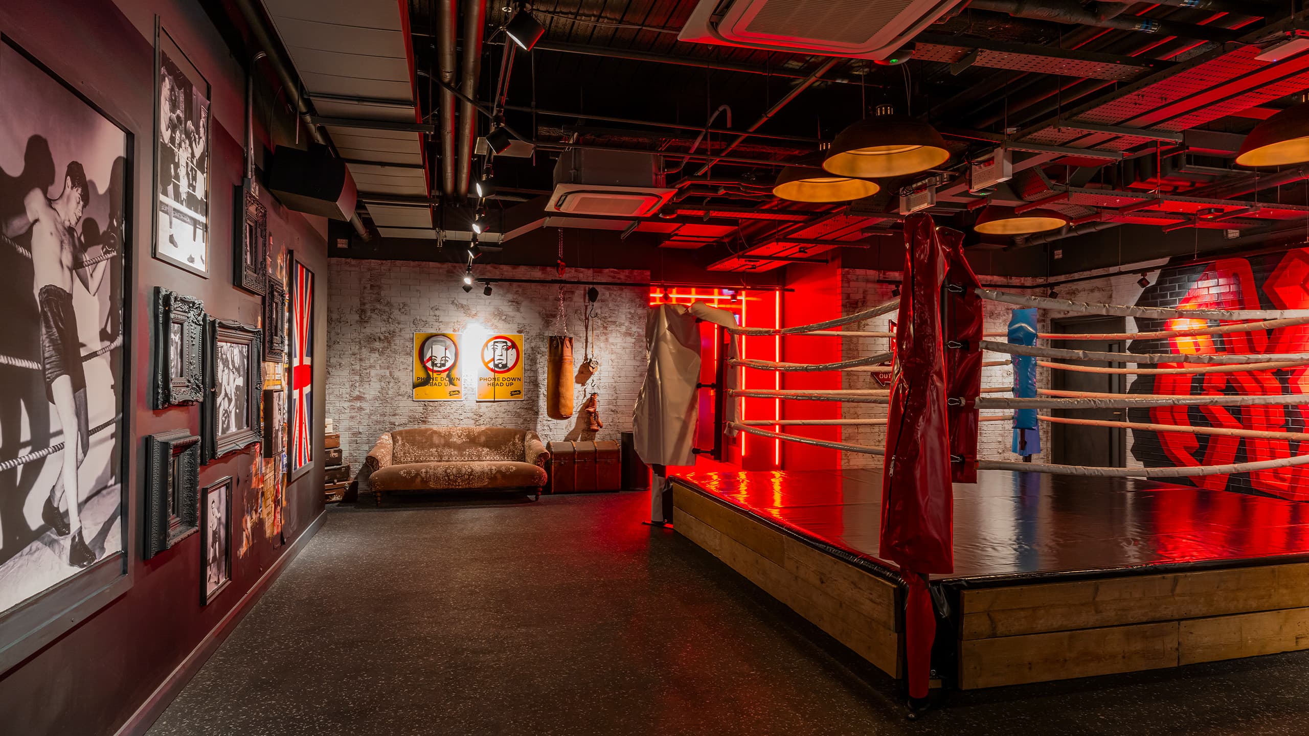John Reed Fitnessstudio London Boxring