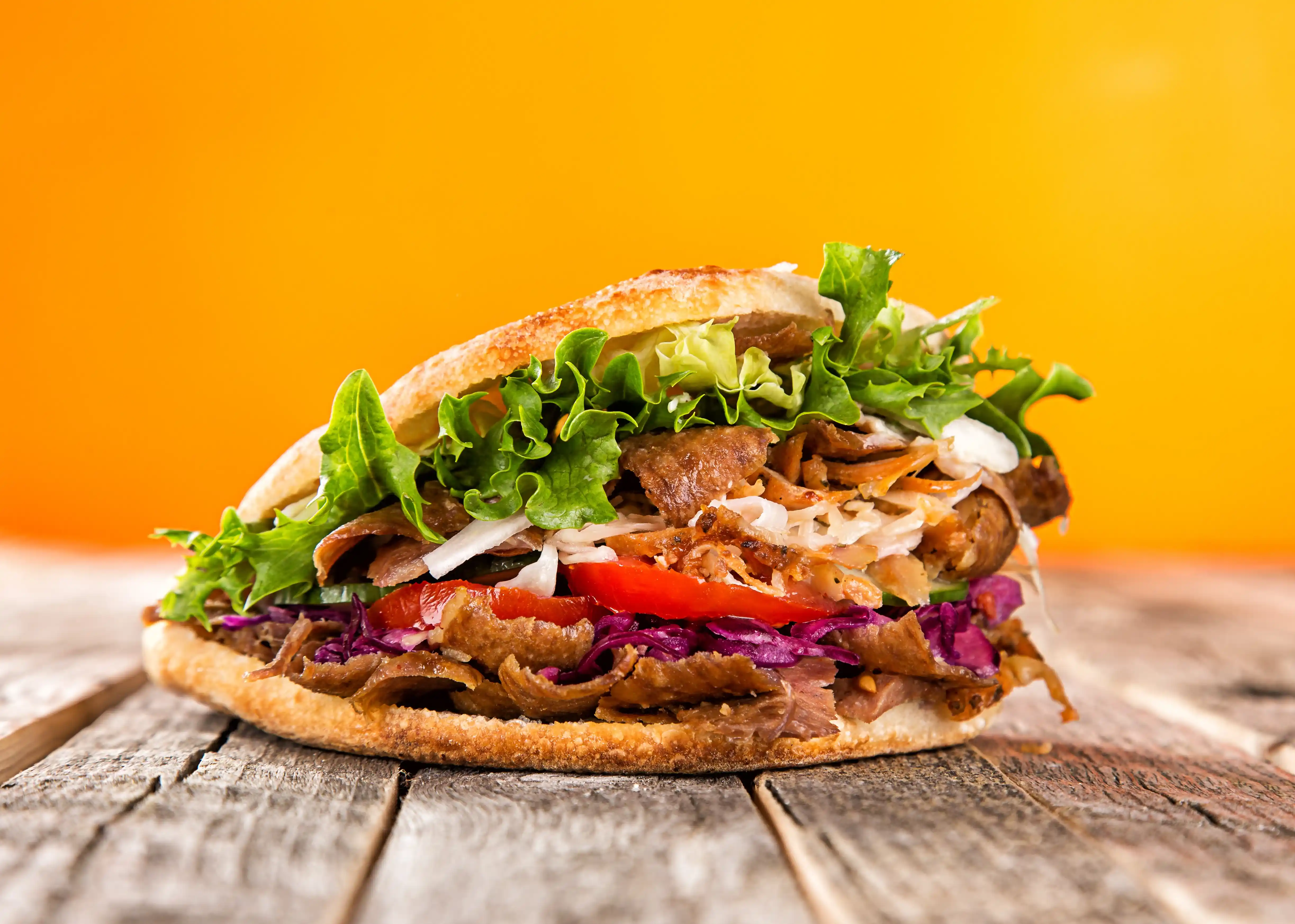Ist ein Döner gesund? – Nährstoffe & Kalorien im Check